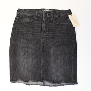 *NWT* Black Jean Skirt